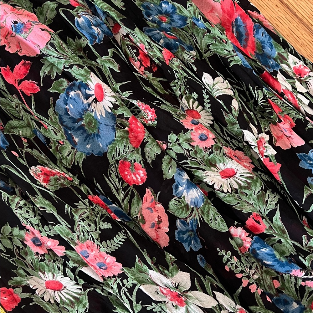 Reformation Cottage Core Y2K Floral Flowy Front Slit Maxi Skirt, Estimated S/M - Picture 10 of 10
